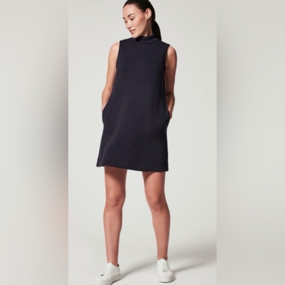 Spanx Air Essentials Mock Neck Dress Navy size small